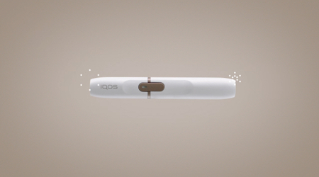 Cleaning the IQOS 2.4 holder